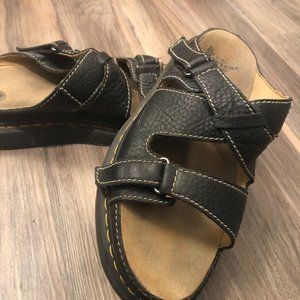 Dr Martens Airwair Crossover Strap Men's Sandal